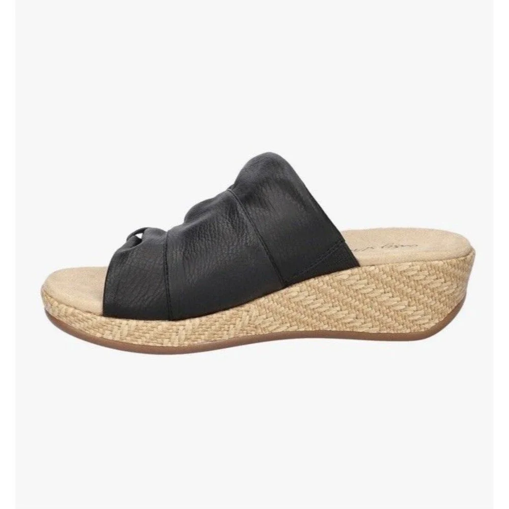 NEW Easy Street Women's Bertina Black Wedge Sandals Size 9 M